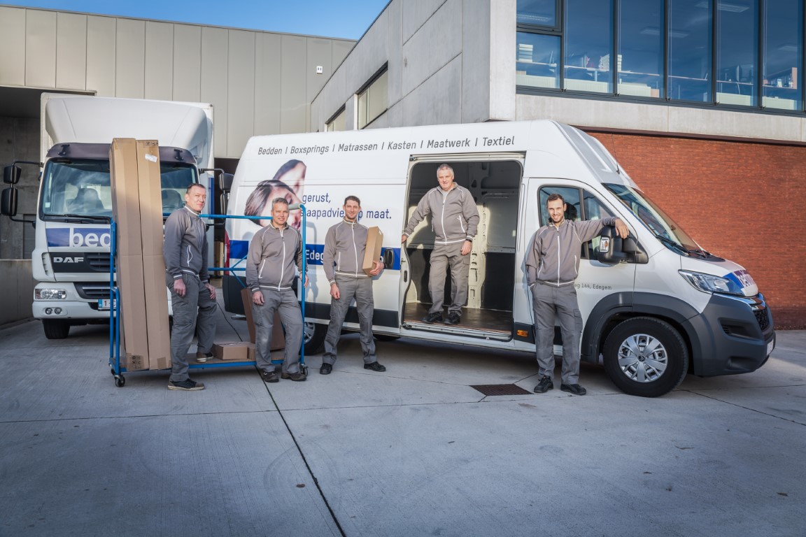 Eigen leveringsploeg van Bedtime Bedtime-eigen-levering