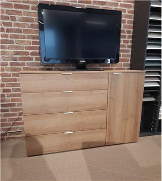 Jutzler Commode Jutzler Commode